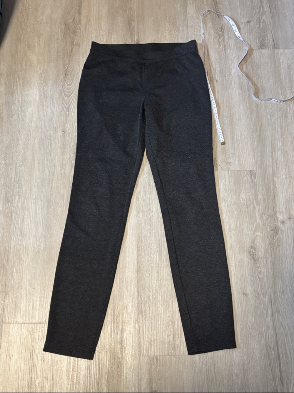 Max Studio Black Slim Ponte Leggings
